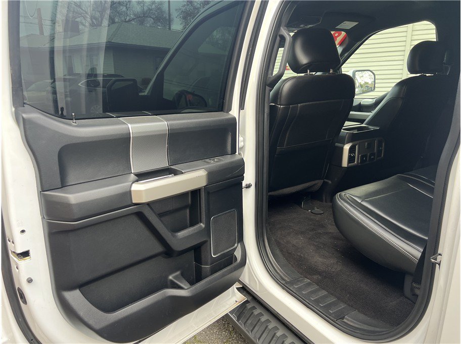 Used 2017 Ford F150 Lariat RWD image 10