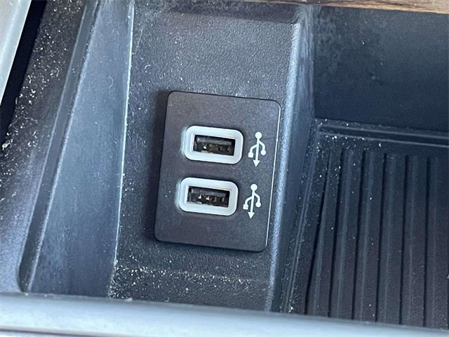 Used 2019 Ford F150 Lariat image 33