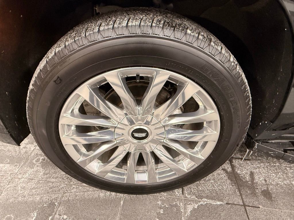 Used 2023 Cadillac Escalade Premium Luxury image 55