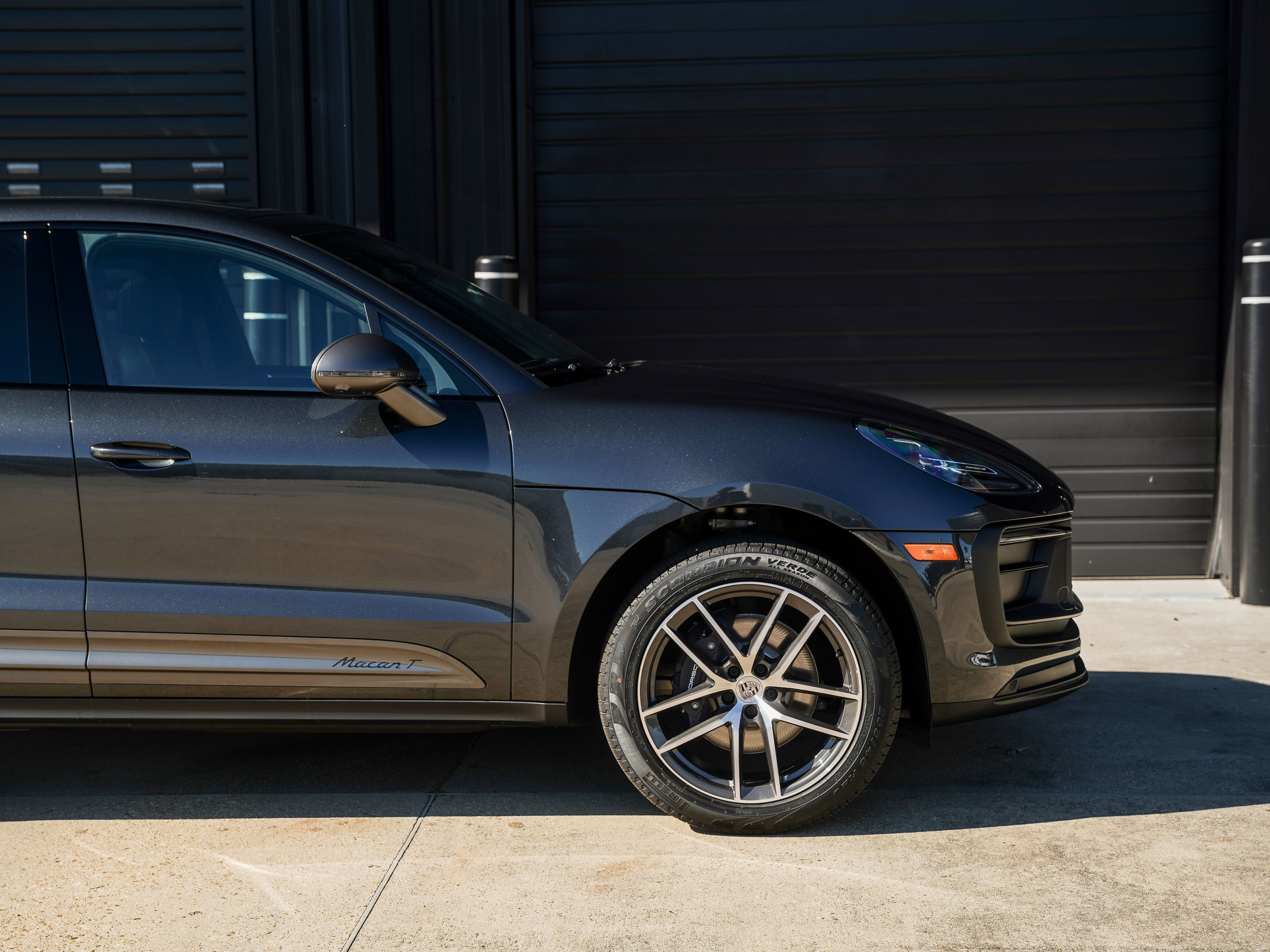 Certified 2026 Porsche Macan Turbo AWD/4WD image 14