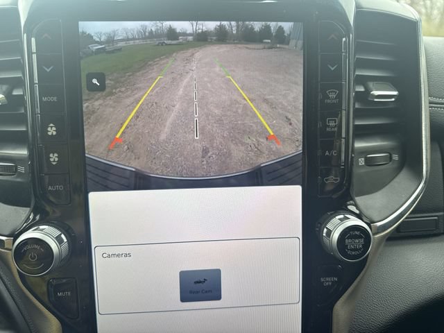 Used 2024 RAM 2500 Laramie AWD/4WD image 17