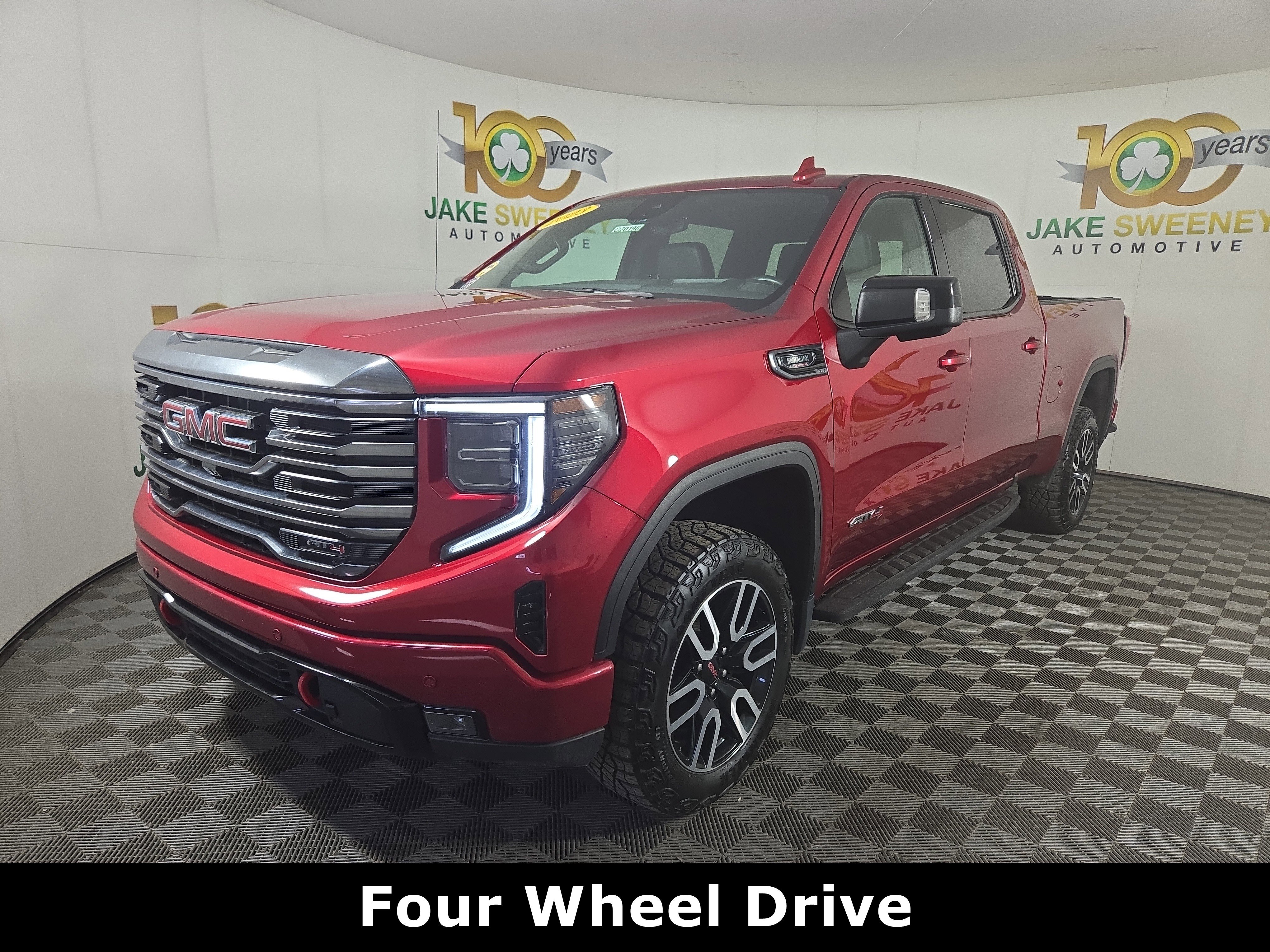 Certified 2023 GMC Sierra 1500 AT4 w/ Technology Package AWD/4WD image 3