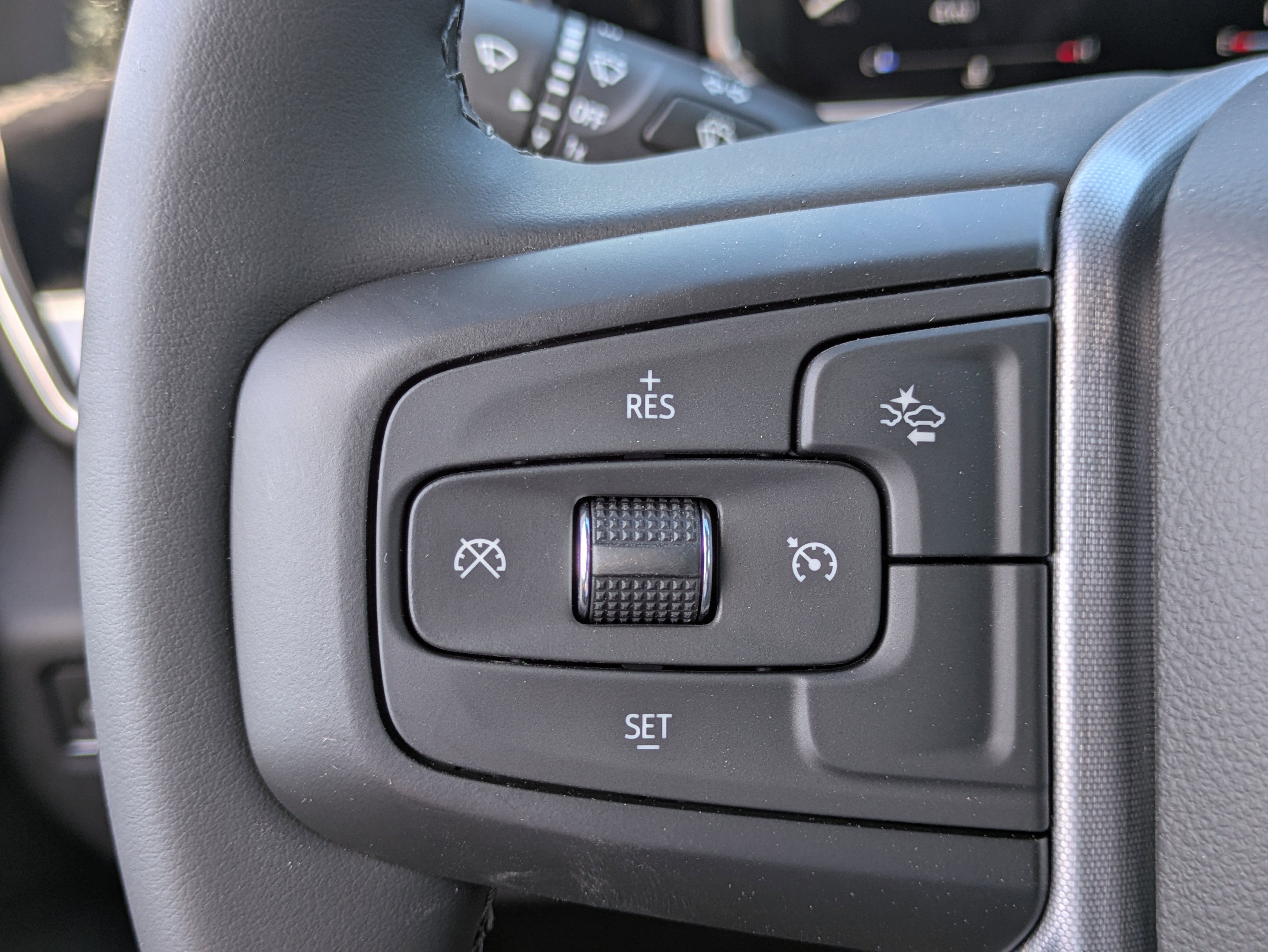 New 2026 GMC Sierra 2500 SLE image 24