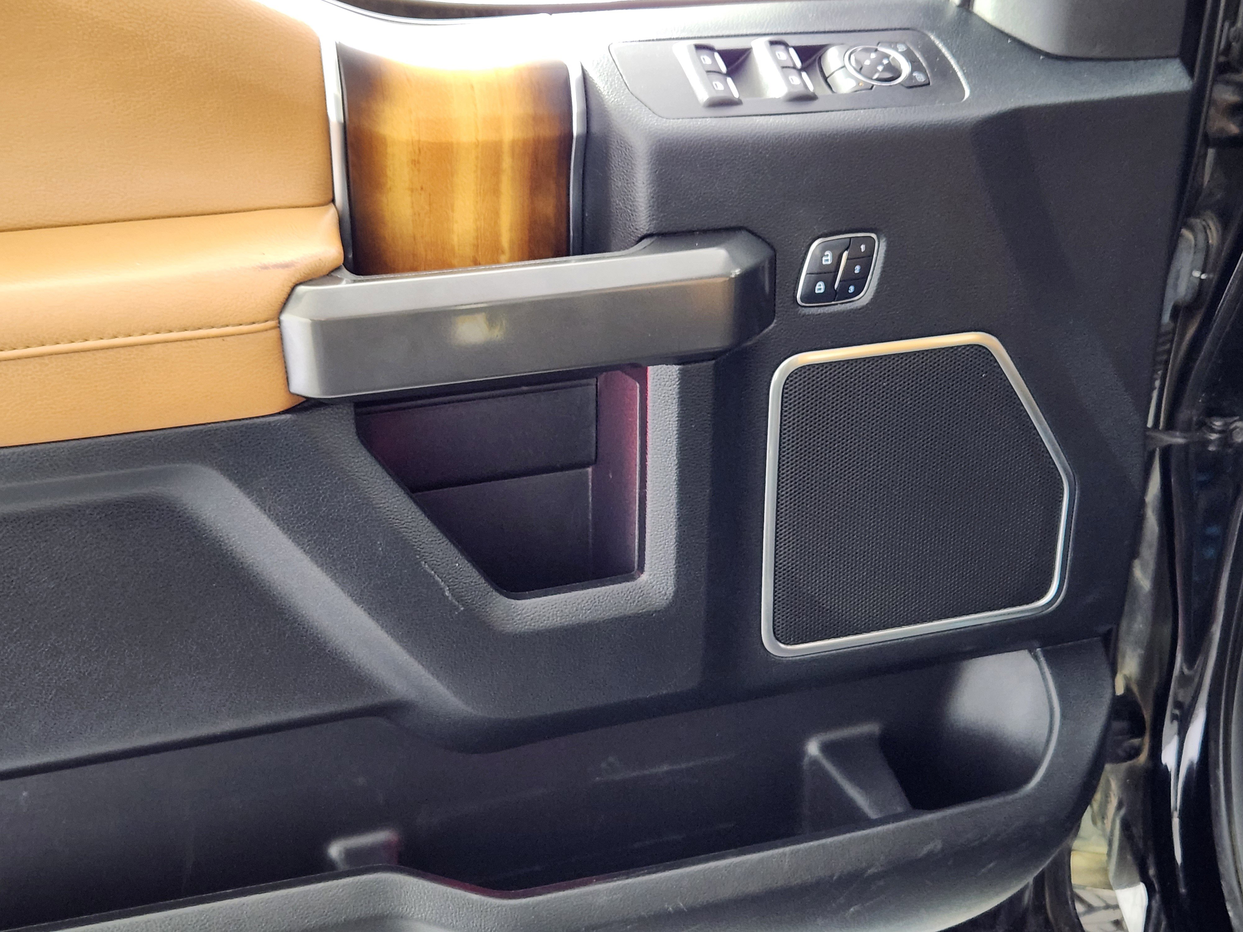 Certified 2017 Ford F150 Limited image 17