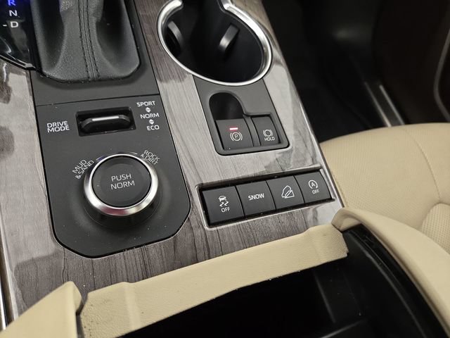Used 2022 Toyota Highlander Platinum AWD/4WD image 29