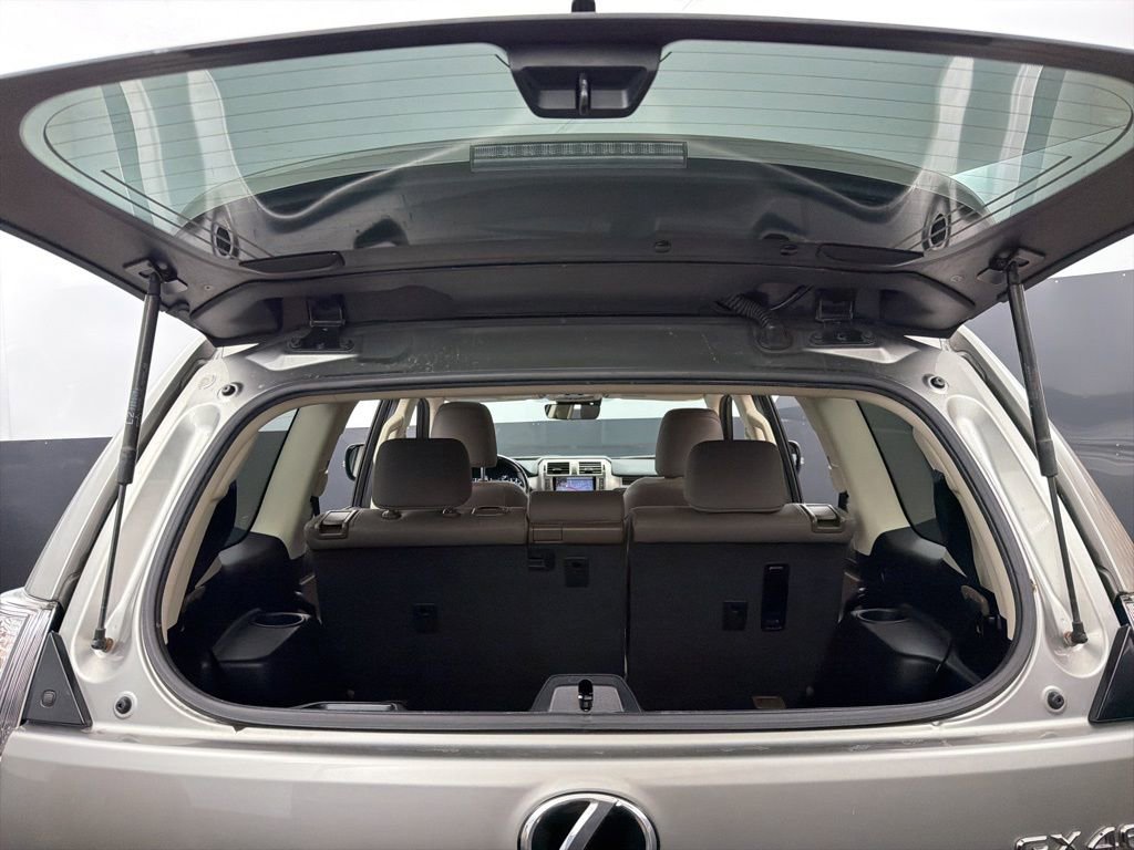 Used 2020 Lexus GX 460 Premium w/ Premium Package image 42