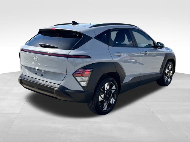Used 2025 Hyundai Kona SEL image 9