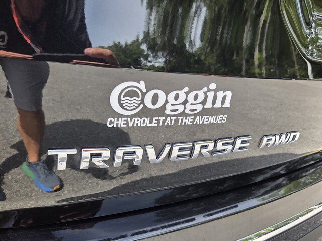 Certified 2023 Chevrolet Traverse High Country w/ LPO, Floor Liner Package AWD/4WD image 33