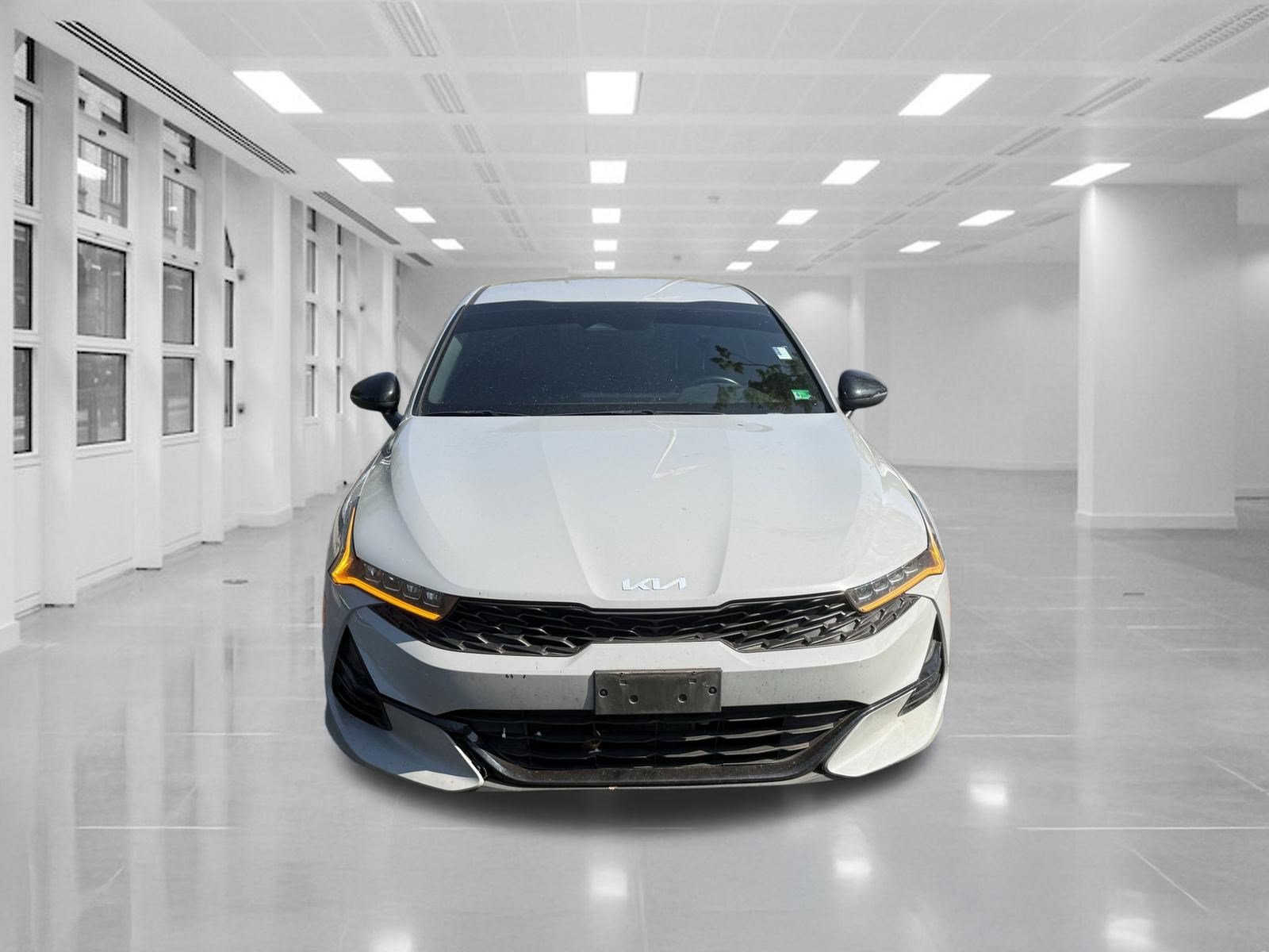 Used 2022 Kia K5 GT-Line FWD image 2