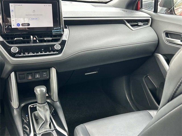 Used 2023 Toyota Corolla Cross XSE w/ Convenience Package image 25