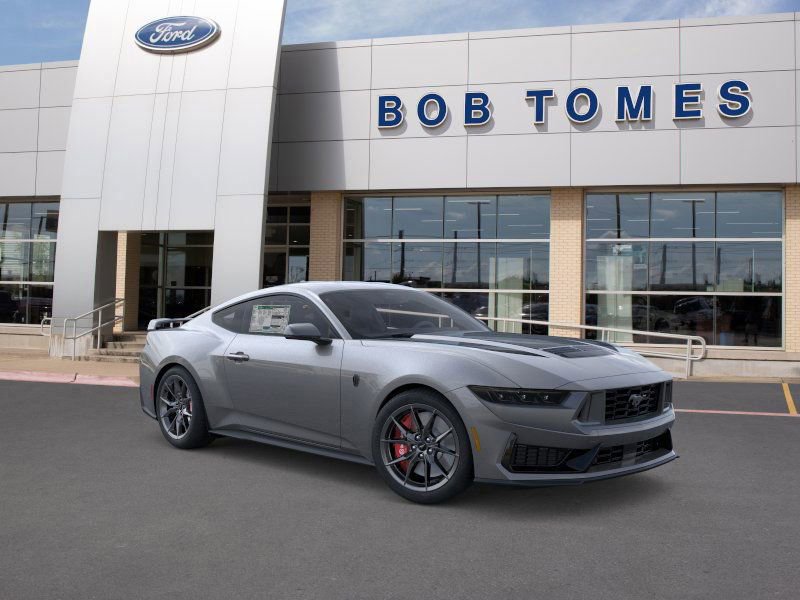 New 2026 Ford Mustang Dark Horse image 9