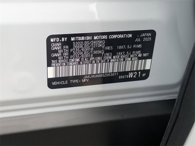 New 2025 Mitsubishi Outlander ES image 37