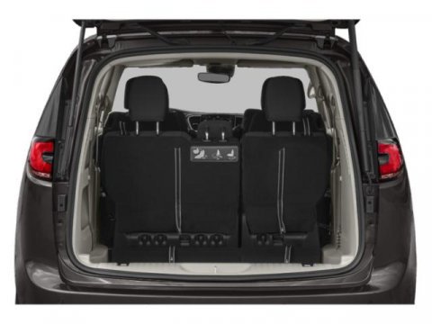 Used 2022 Chrysler Pacifica Touring-L image 14