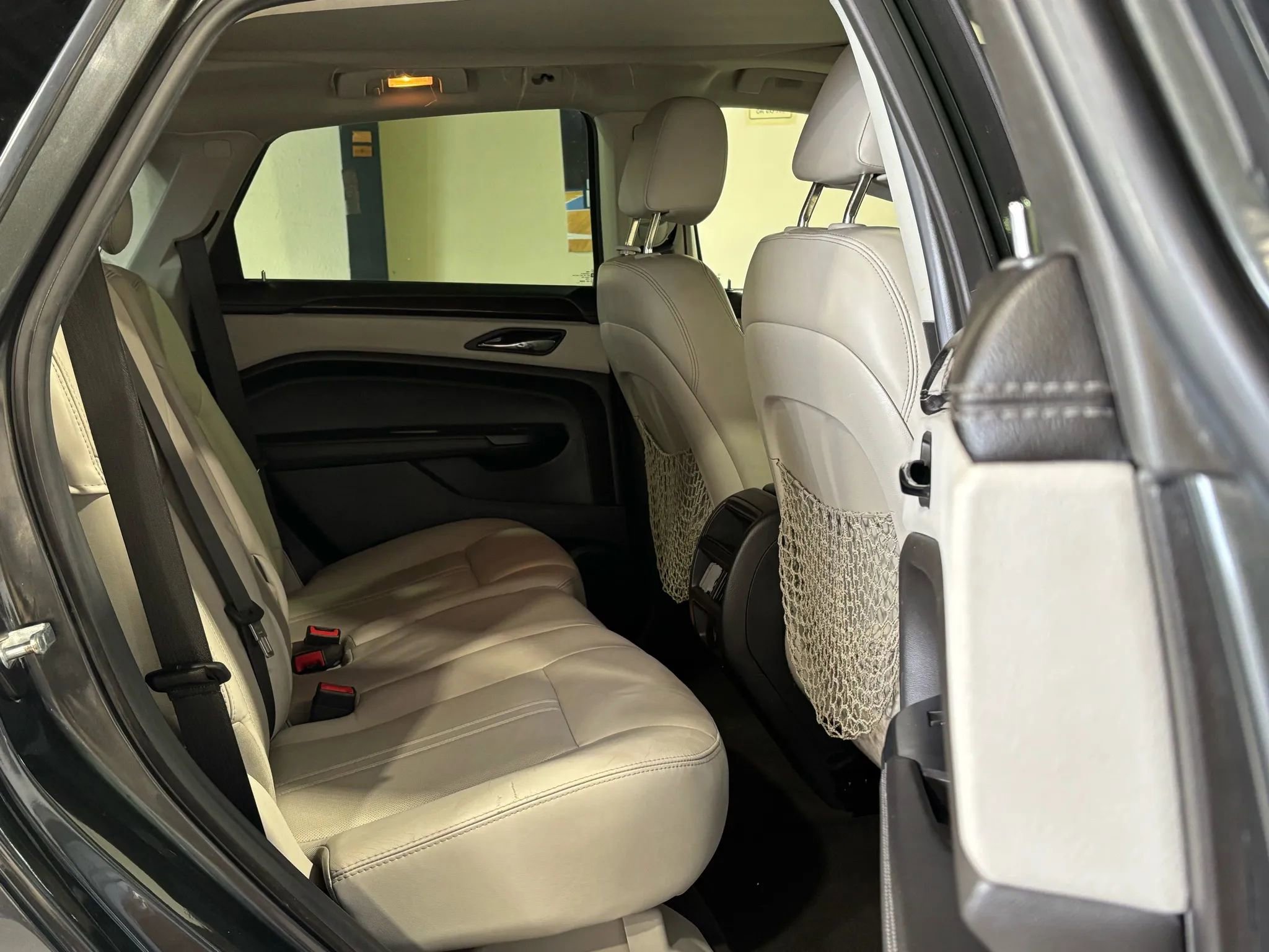 Used 2014 Cadillac SRX Performance w/ Driver Awareness Package FWD image 11