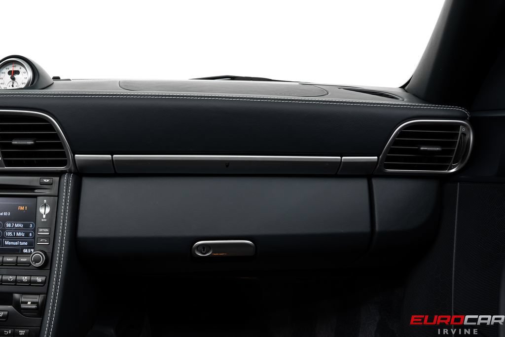 Used 2010 Porsche 911 Turbo AWD/4WD image 35