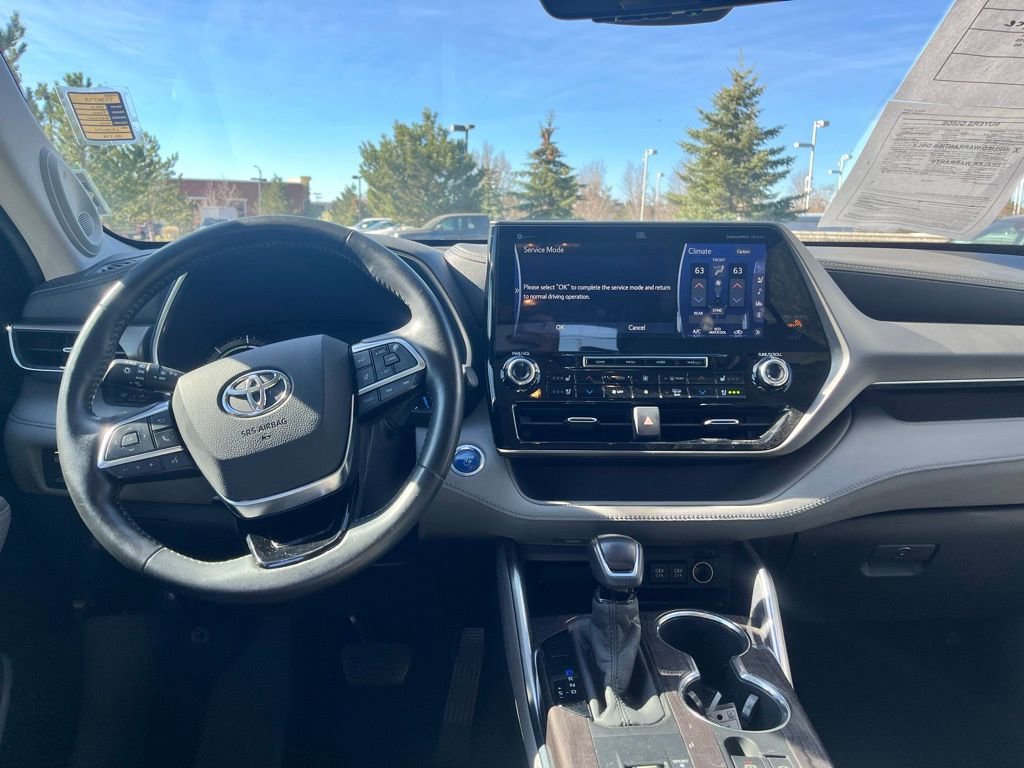 Used 2020 Toyota Highlander Limited image 19