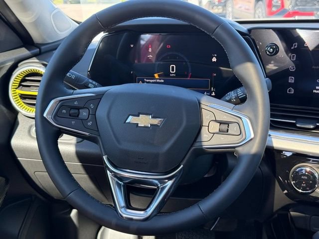 New 2026 Chevrolet Trax LT w/ Sunroof Package FWD image 8