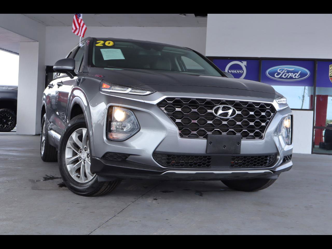 Used 2020 Hyundai Santa Fe SE