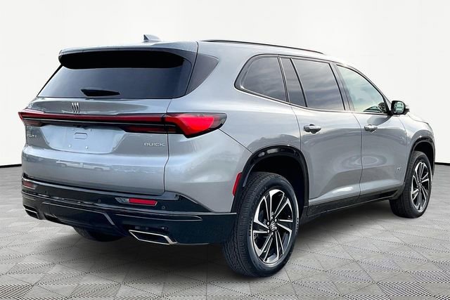 Used 2025 Buick Enclave Sport Touring image 5