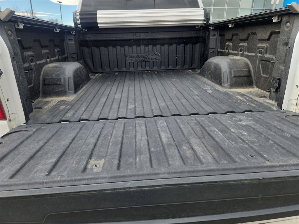 Used 2022 Chevrolet Silverado 1500 High Country image 27