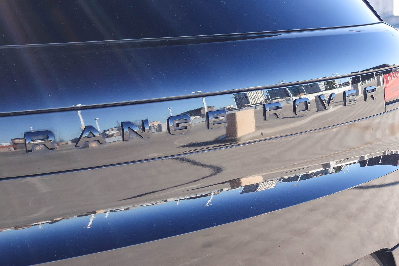 Used 2024 Land Rover Range Rover Sport Dynamic SE image 11