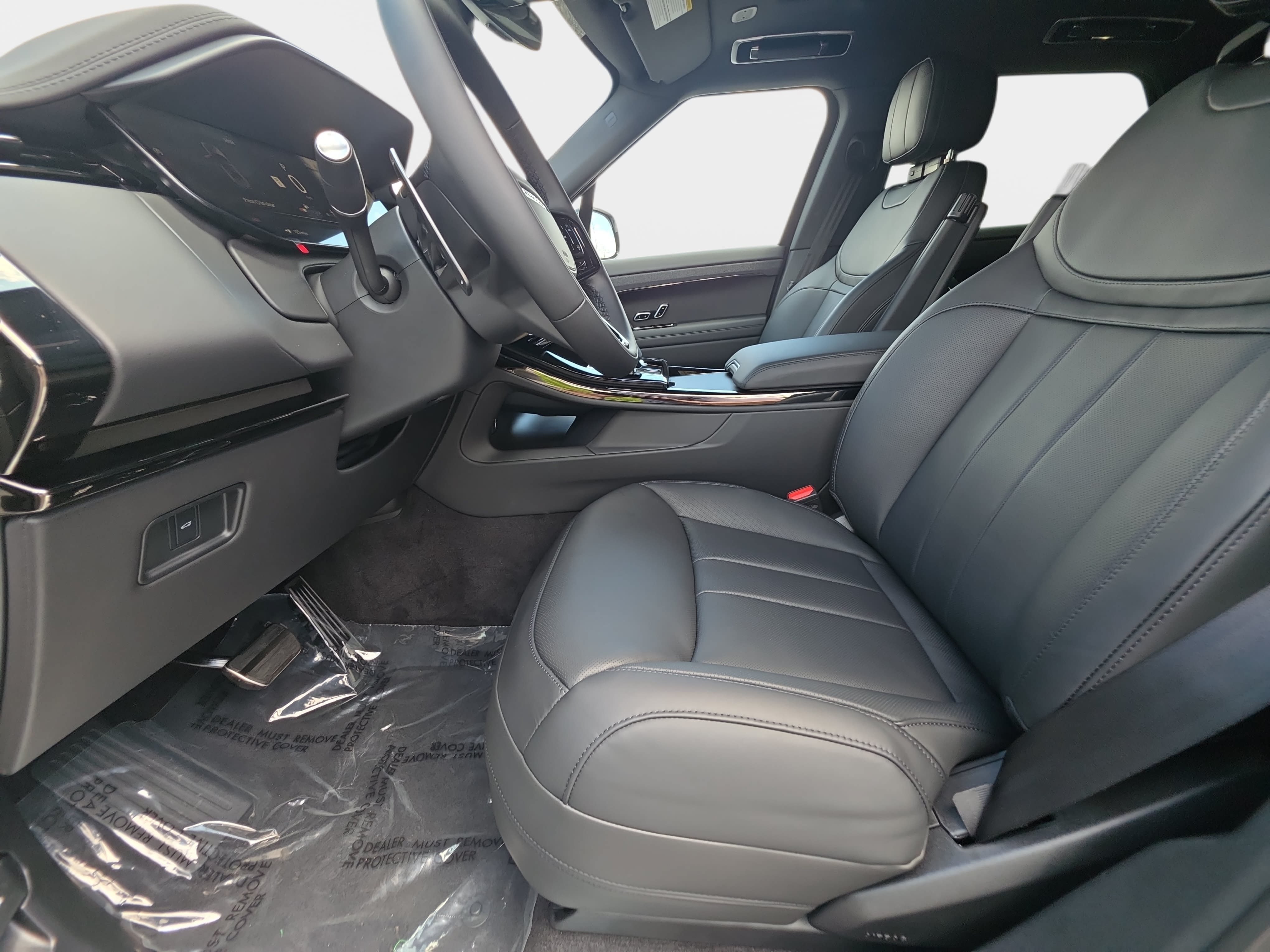 New 2026 Land Rover Range Rover Sport Dynamic SE AWD/4WD image 15