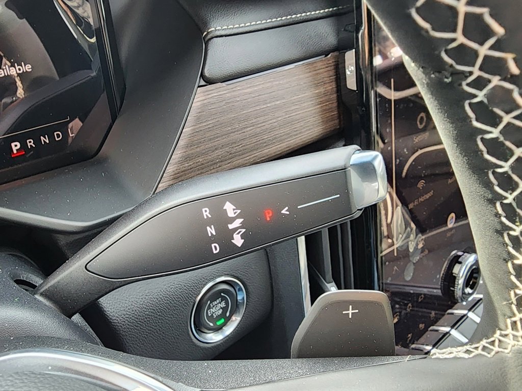 New 2026 GMC Acadia Denali w/ Super Cruise Package image 24