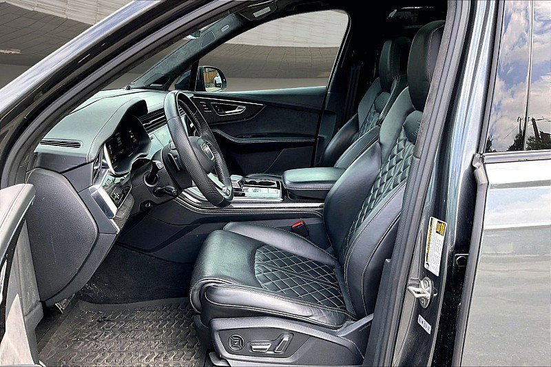 Used 2020 Audi SQ7 Prestige AWD/4WD image 22