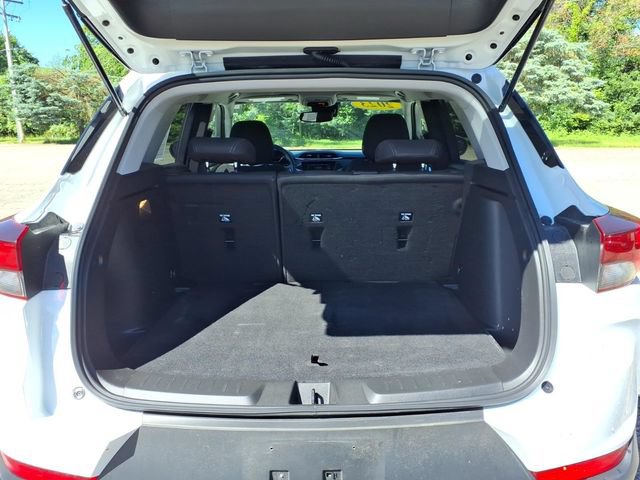 Used 2023 Chevrolet TrailBlazer LT w/ Convenience Package AWD/4WD image 8