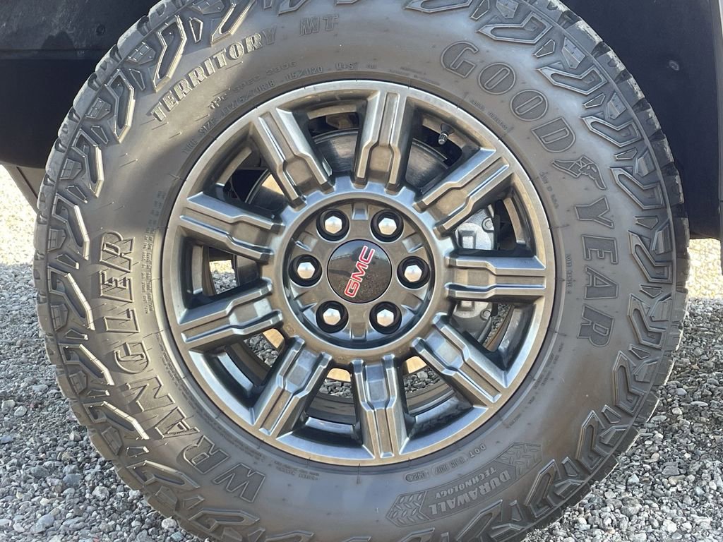 Used 2024 GMC Sierra 1500 AT4X image 33
