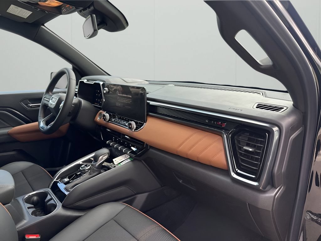 New 2026 GMC Canyon AT4 w/ Nightfall Essentials Package AWD/4WD image 16