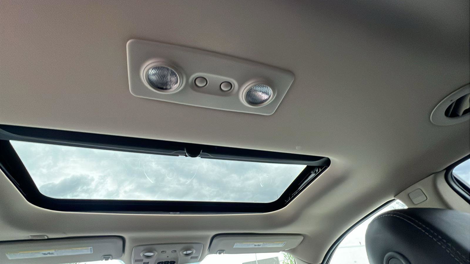 Used 2016 Buick Enclave Premium w/ Experience Buick Package image 21