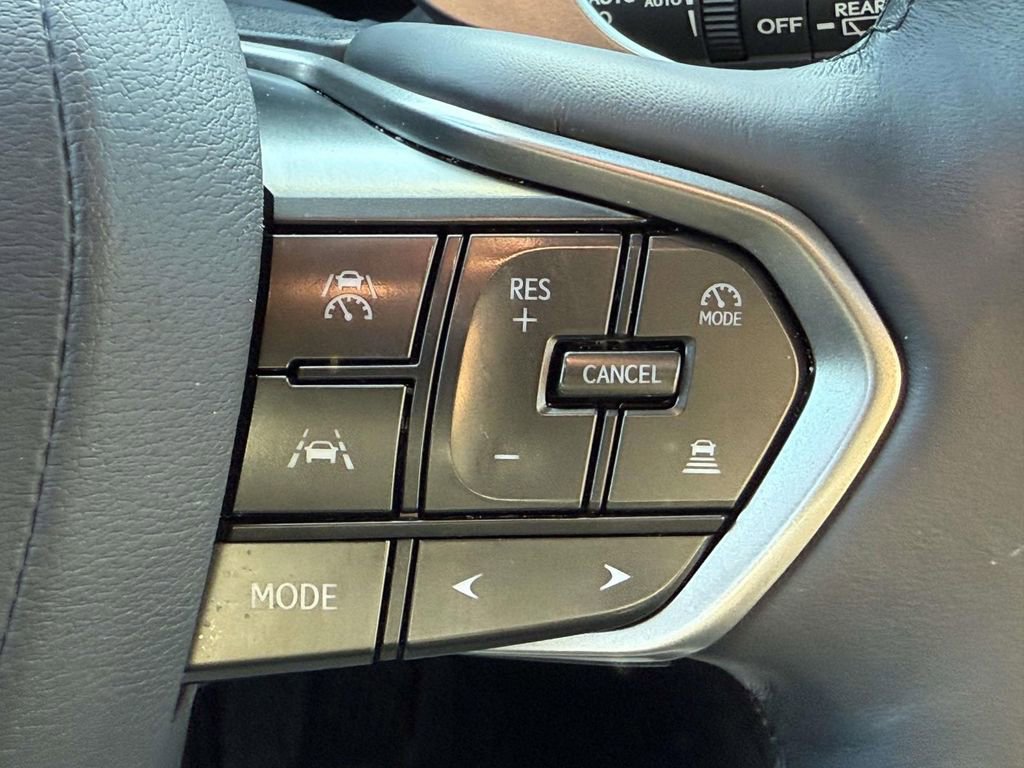 Used 2025 Lexus RX 350h w/ Convenience Package AWD/4WD image 22