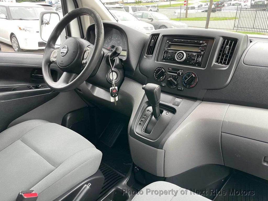 Used 2017 Nissan NV200 SV w/ Back Door Glass Package FWD image 13