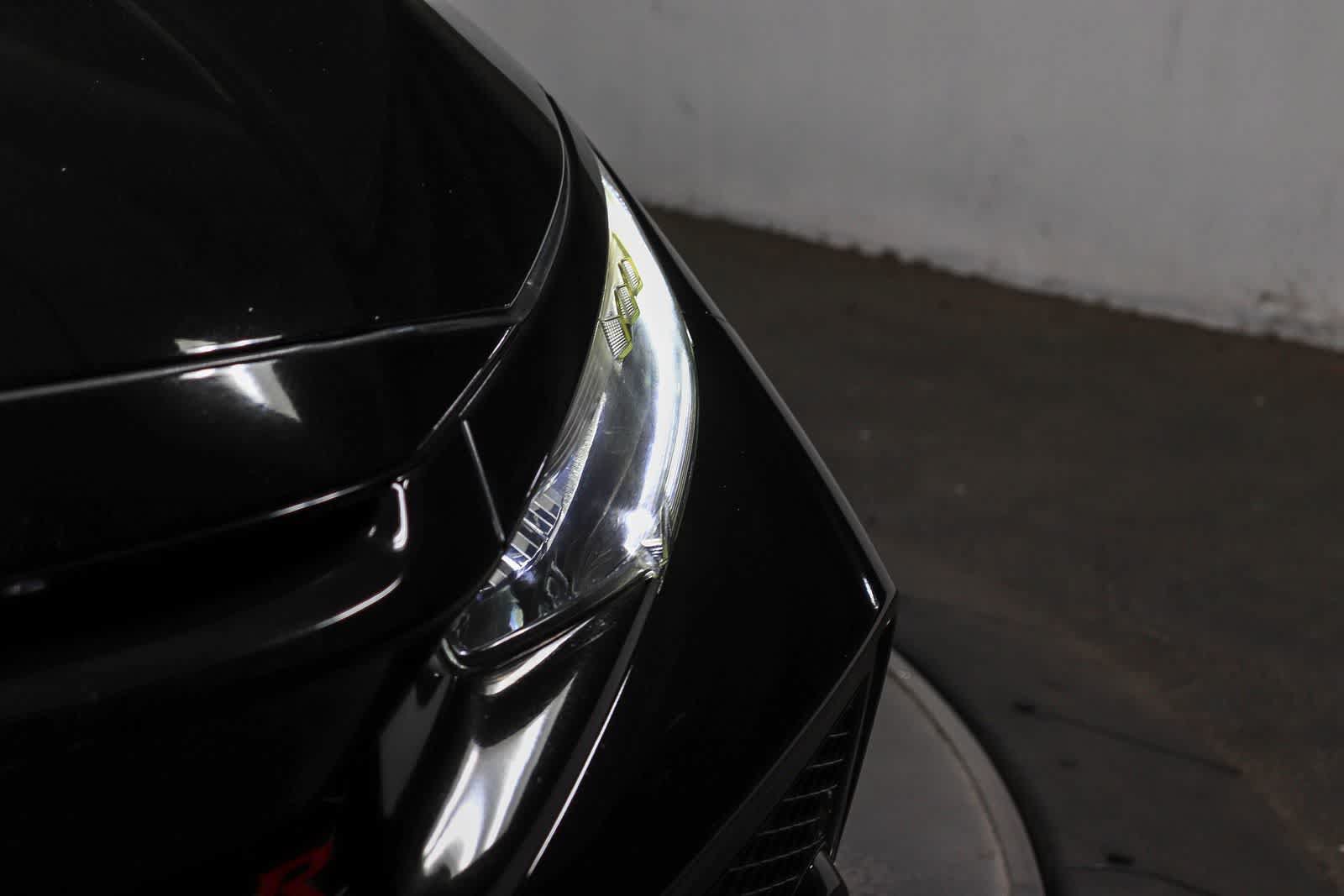 Used 2019 Honda Civic Type R image 7