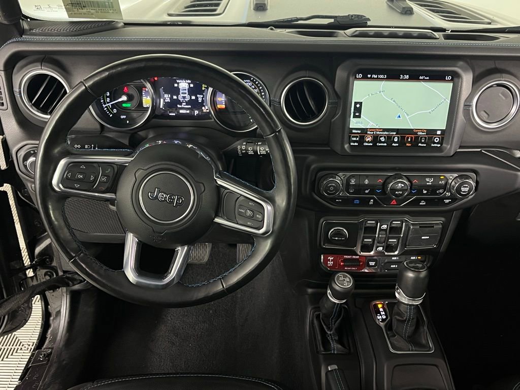 Used 2021 Jeep Wrangler Unlimited Rubicon 4xe w/ Steel Bumper Group image 15