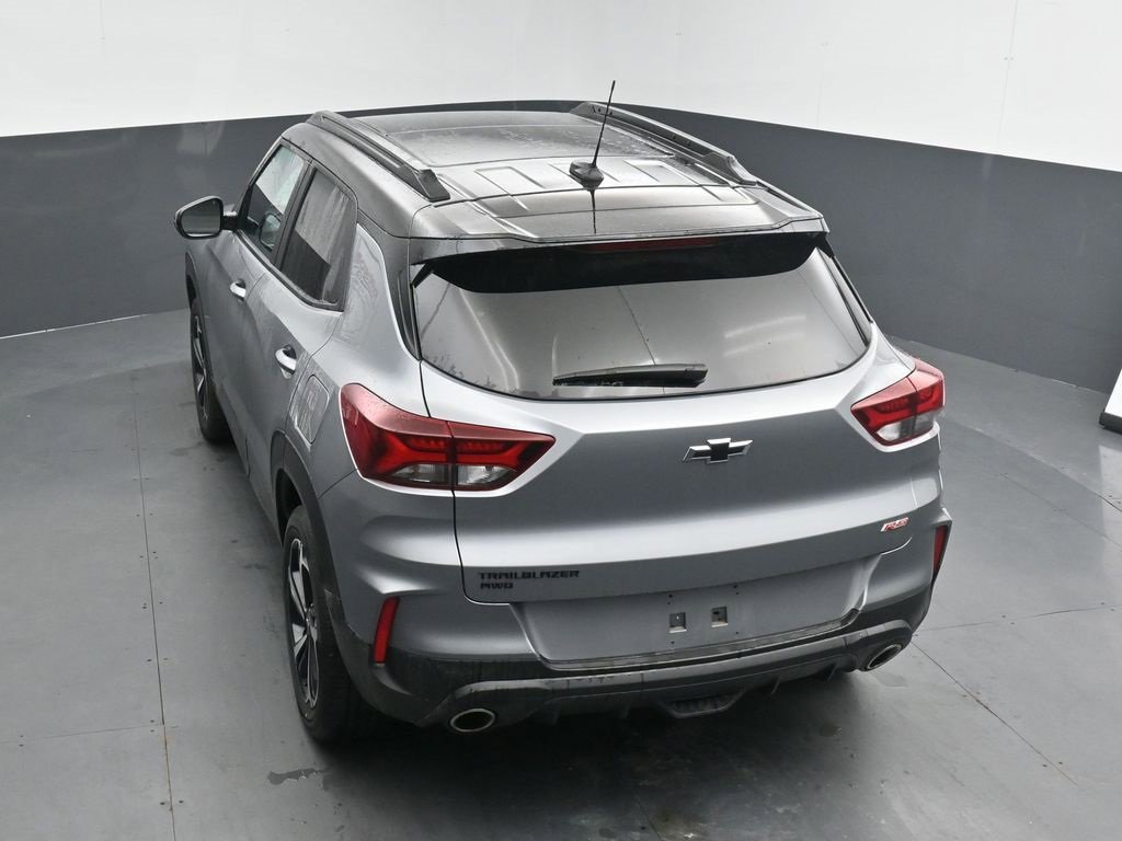 Used 2023 Chevrolet TrailBlazer RS w/ Sun and Liftgate Package image 15