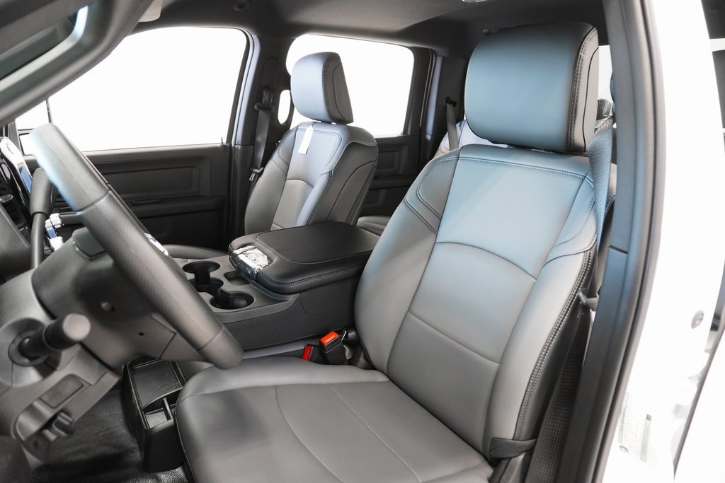 Used 2024 RAM 3500 Tradesman image 10