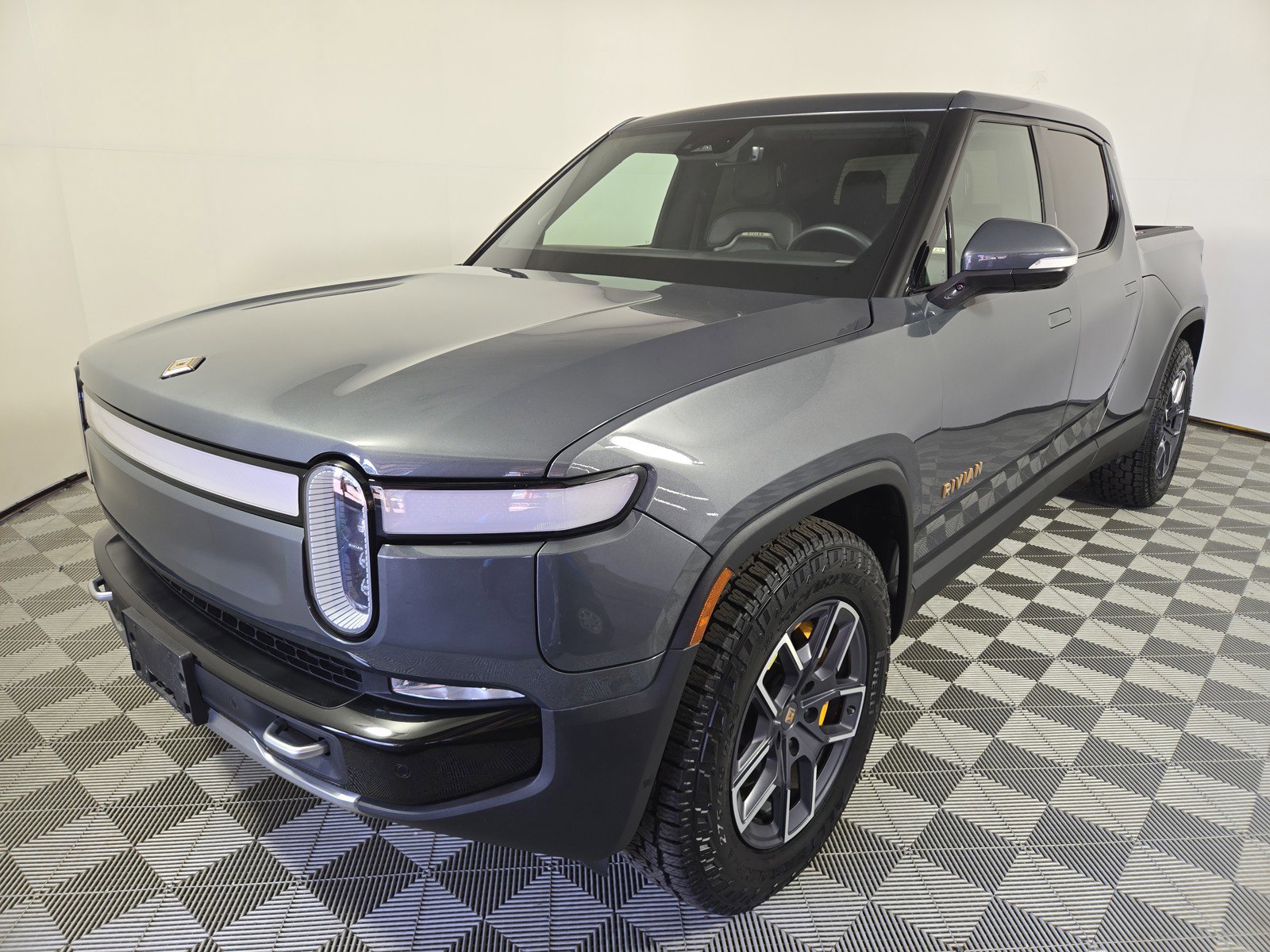 Used 2022 Rivian R1T Launch Edition