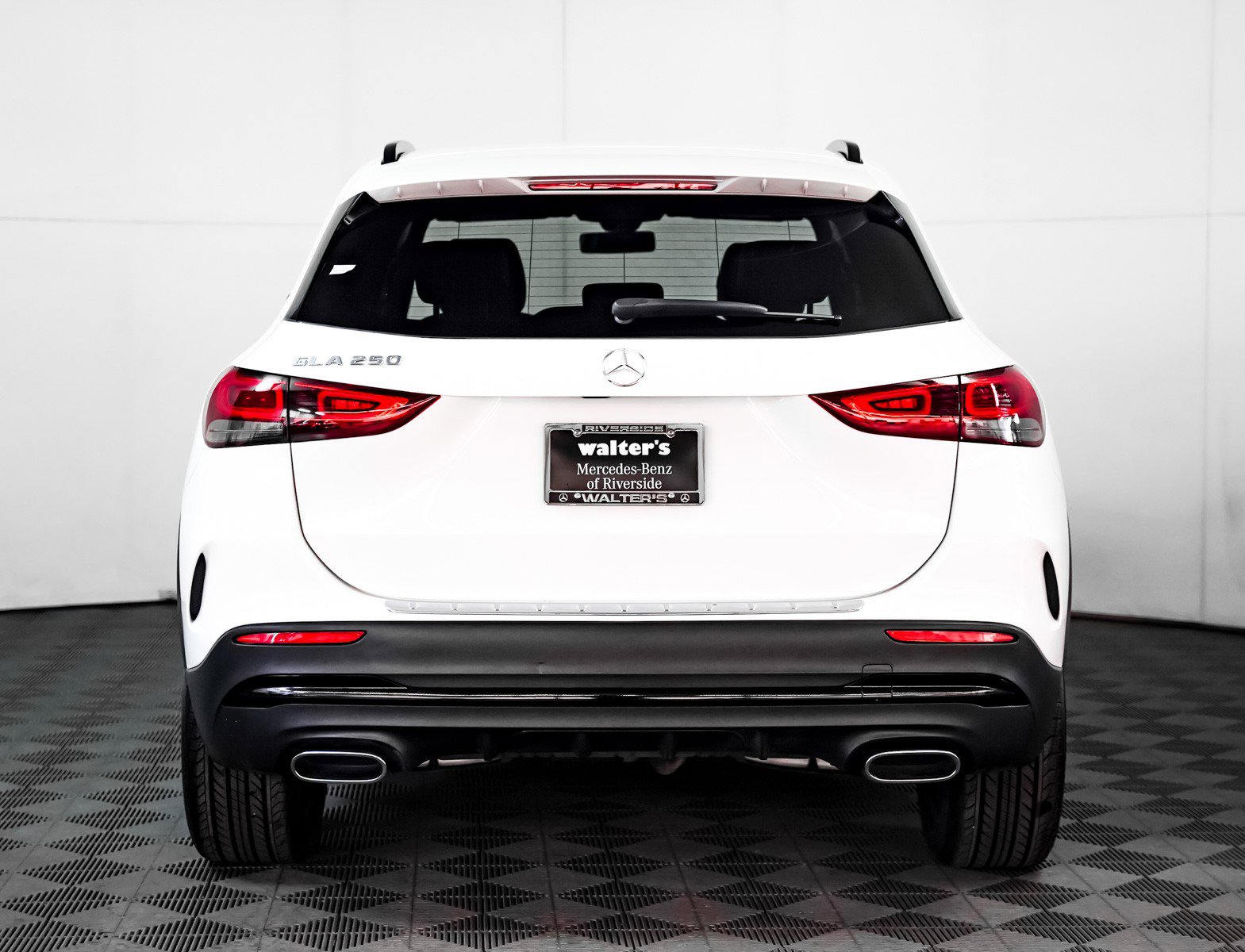 Used 2022 Mercedes-Benz GLA 250 image 14