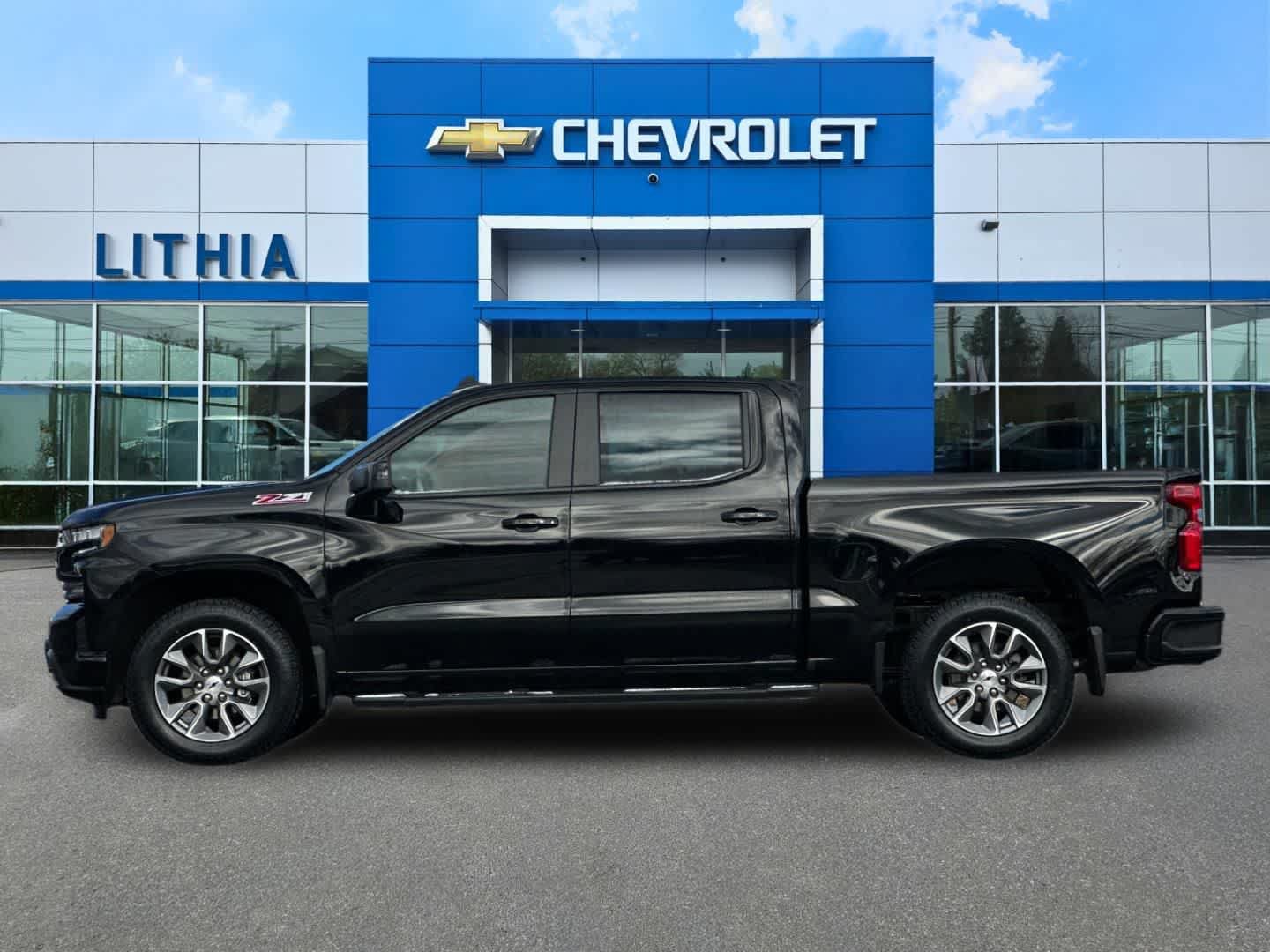 Used 2022 Chevrolet Silverado 1500 RST w/ Z71 Off-Road Package AWD/4WD image 5