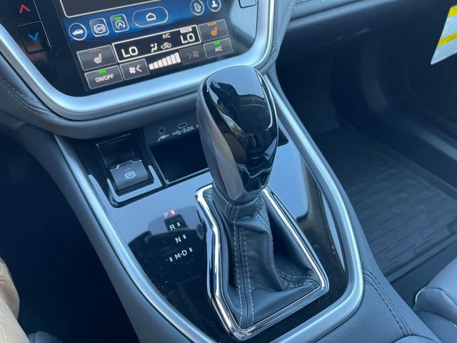 New 2025 Subaru Outback Onyx Edition w/ Popular Package #2 image 12