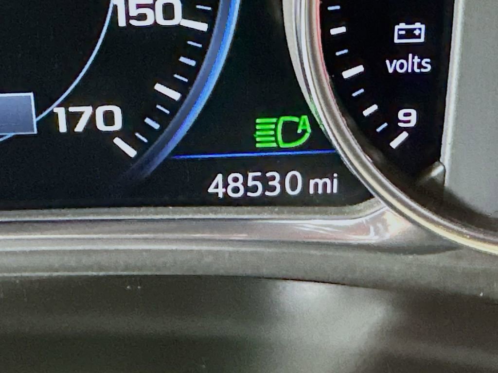 Used 2023 Chevrolet Traverse High Country image 35