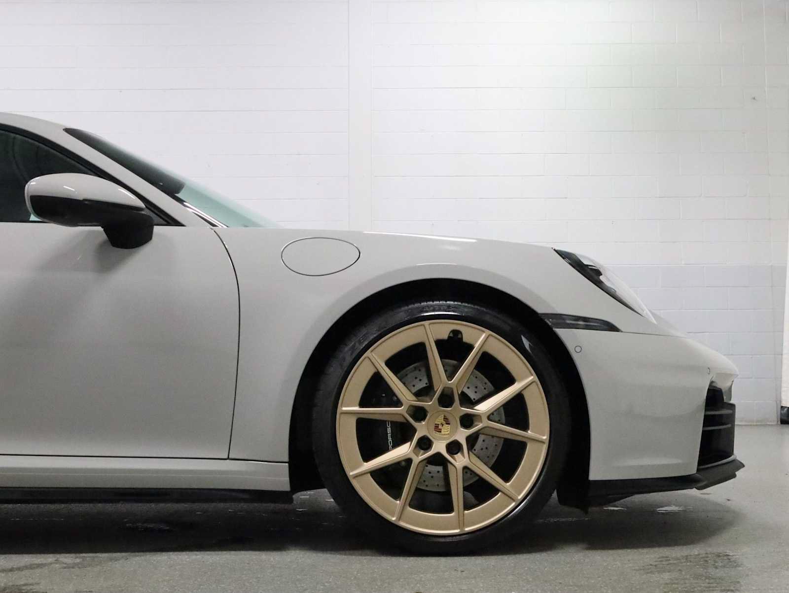 Certified 2025 Porsche 911 Carrera RWD image 11