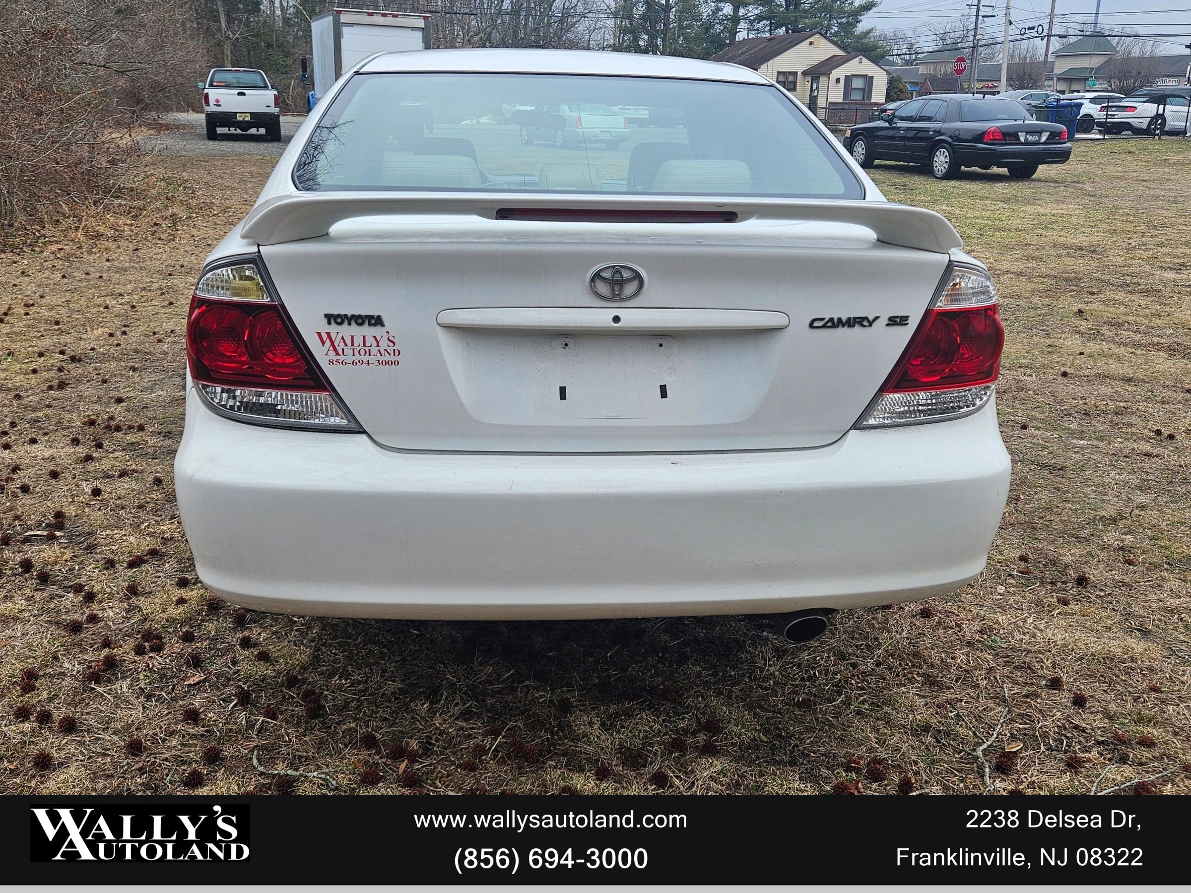 Used 2005 Toyota Camry SE FWD image 6