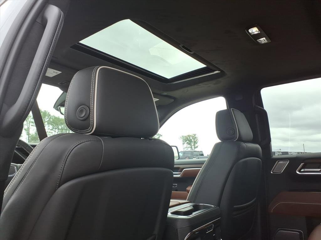 New 2026 GMC Sierra 1500 Denali Ultimate image 16