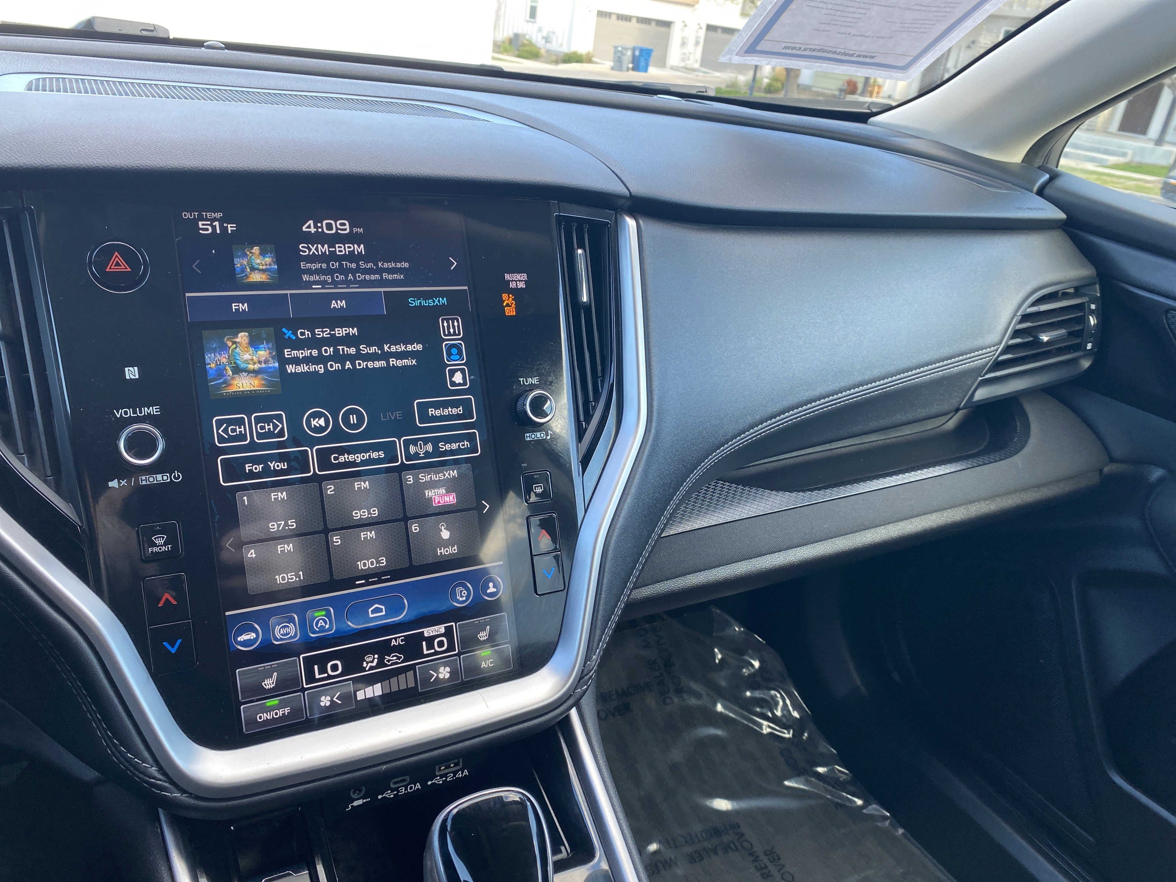 Certified 2024 Subaru Outback Premium image 29