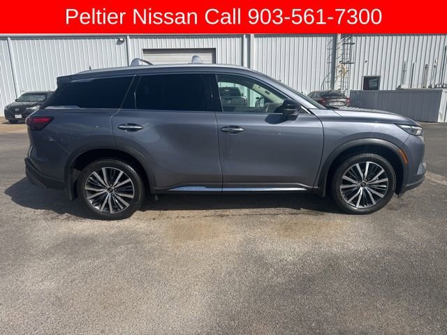 Used 2023 INFINITI QX60 Sensory w/ Vision Package image 2