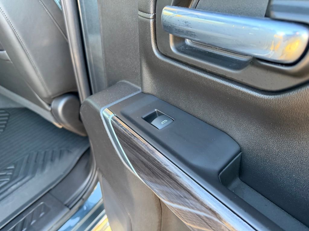 Used 2020 Chevrolet Silverado 1500 LTZ w/ LTZ Plus Package image 22