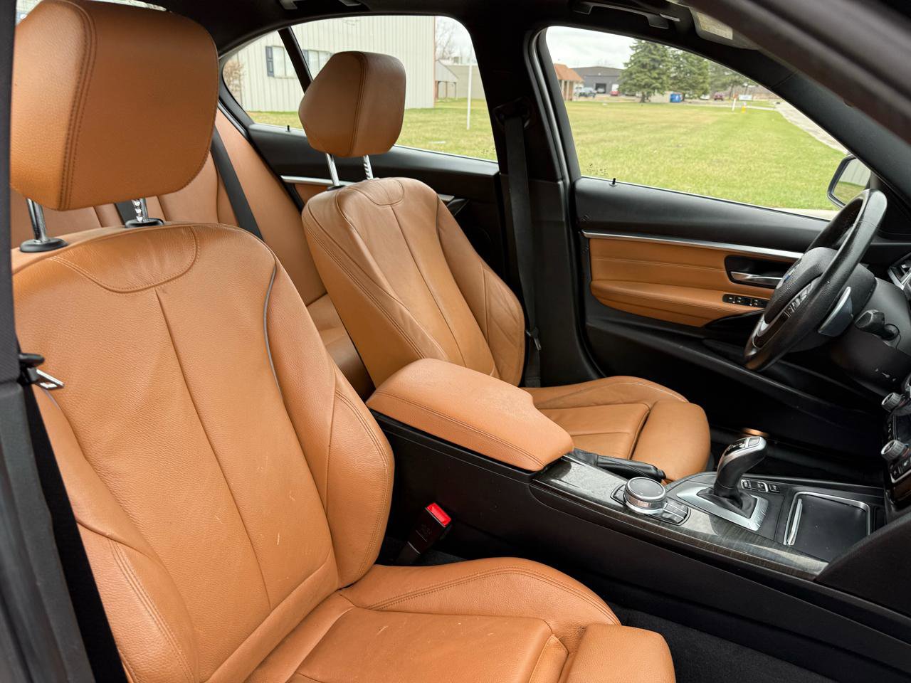 Used 2018 BMW 330i xDrive Sedan w/ Convenience Package image 26